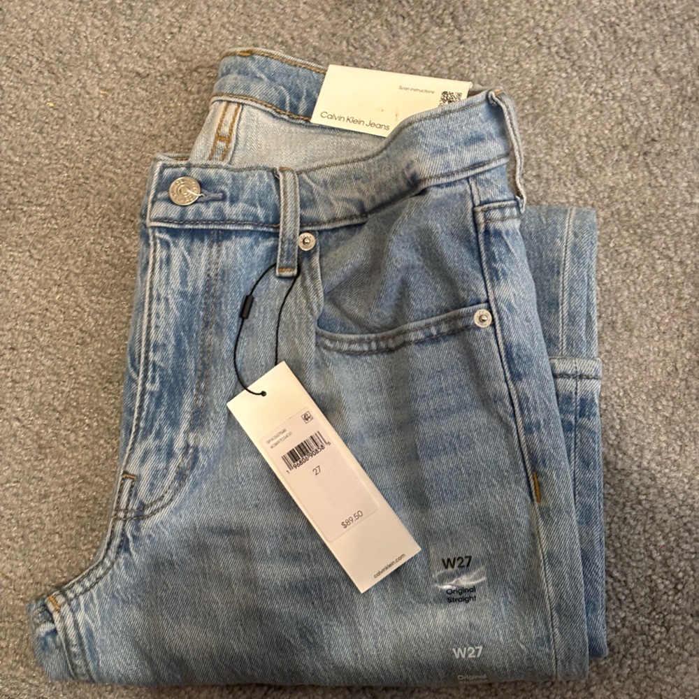 New- Calvin Klein Jeans - Original Straight- Size 27